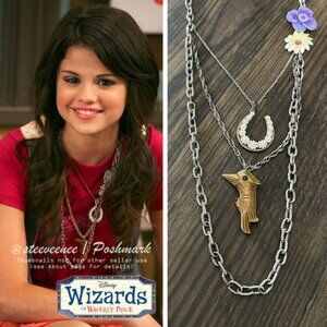 2000s Layered Horseshoe Flower Necklace ASO Alex Russo